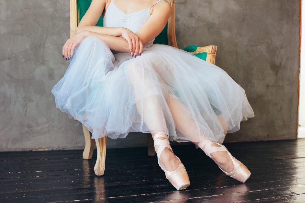 pointe dancer